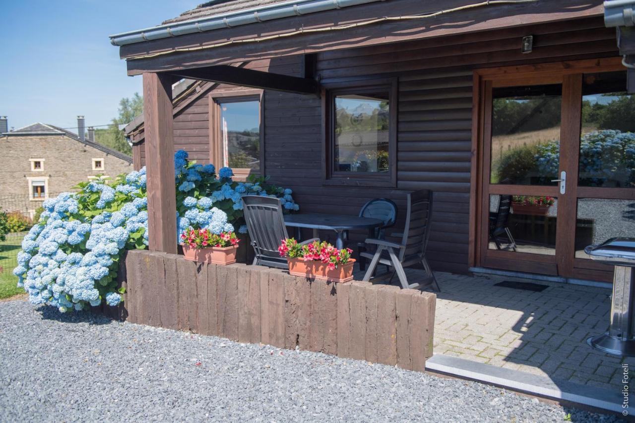 Aux 4 Chalets Bouillon Bagian luar foto