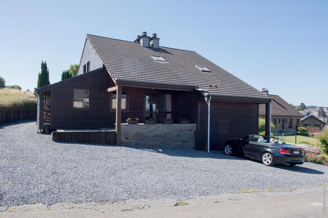 Aux 4 Chalets Bouillon Bagian luar foto